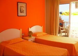 Colonial Parque Apartment Puerto de Santiago  Exterior photo
